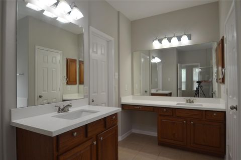 Tiny photo for 712 Almond Pointe, League City, TX 77573 (MLS # 54994375)