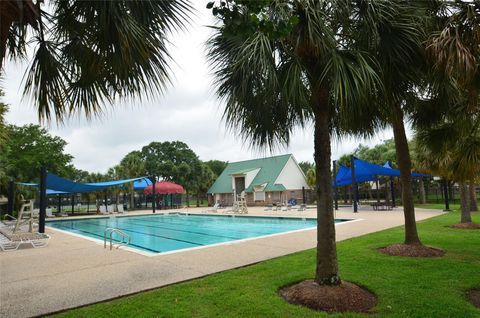 Tiny photo for 712 Almond Pointe, League City, TX 77573 (MLS # 54994375)