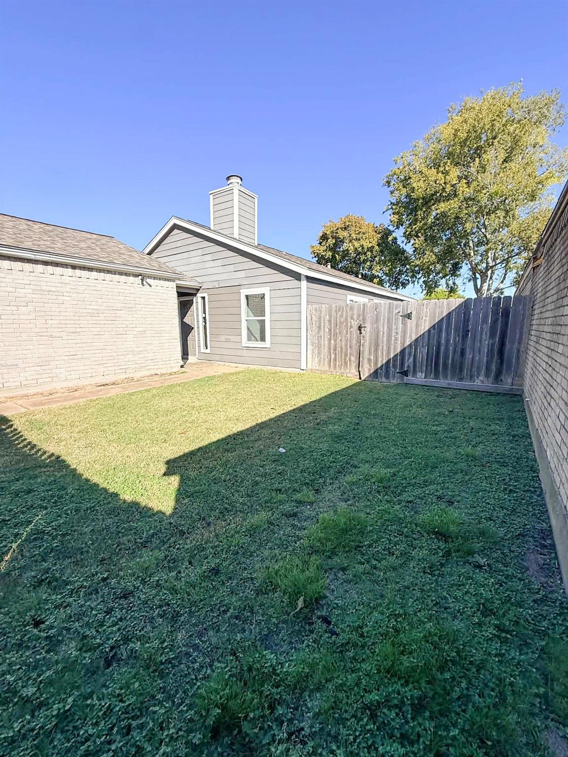 13818 Sheri Hollow Lane