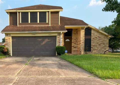 Photo of 10531 Golden Meadow Drive, Houston, TX 77064 (MLS # 3575520)