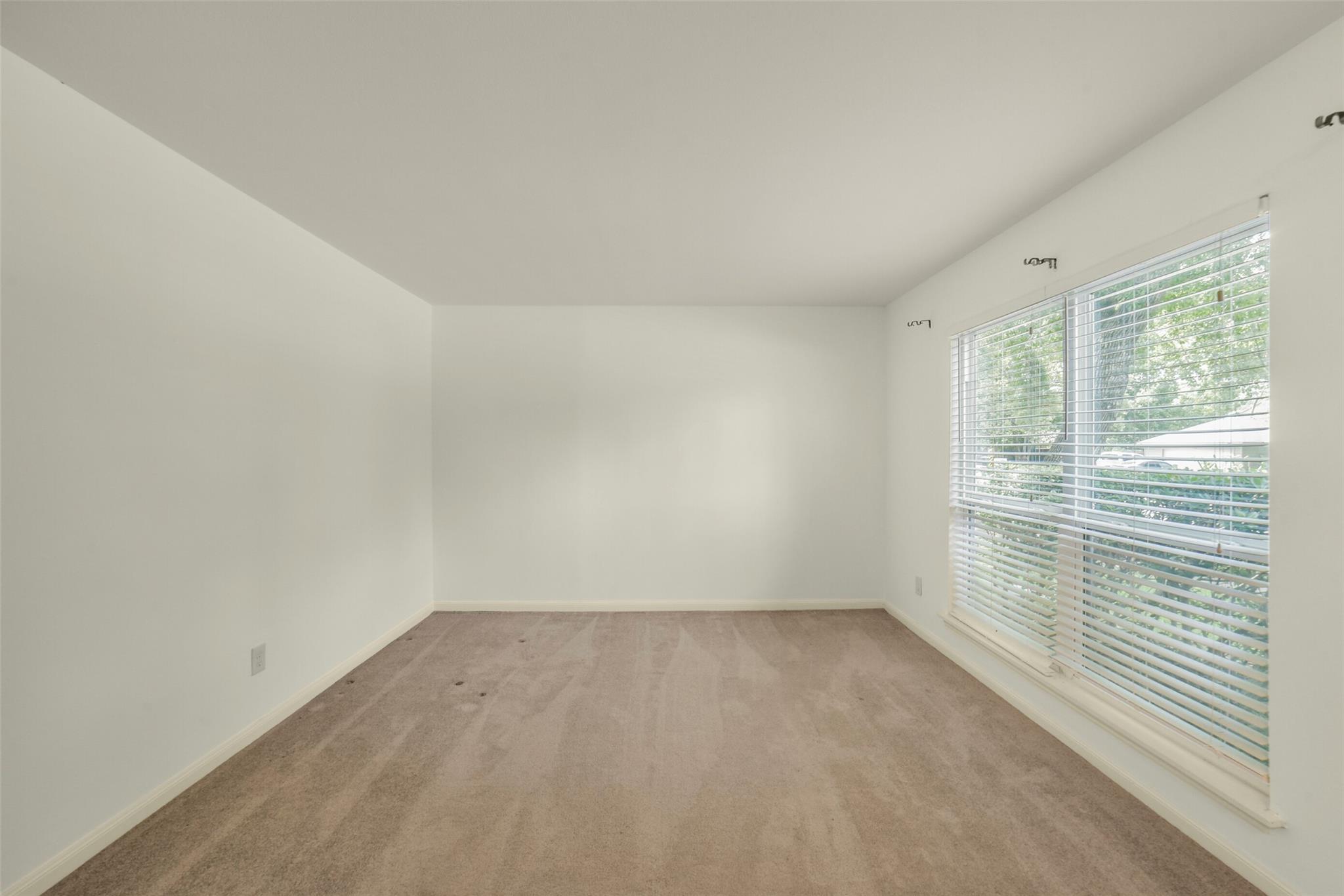 9662 Westview Drive 5