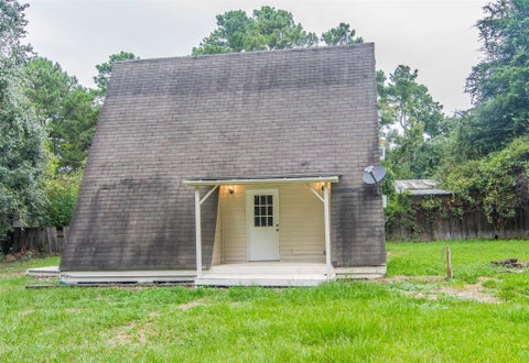 Photo of 9760 Black Gum, Willis, TX 77318 (MLS # 87914748)