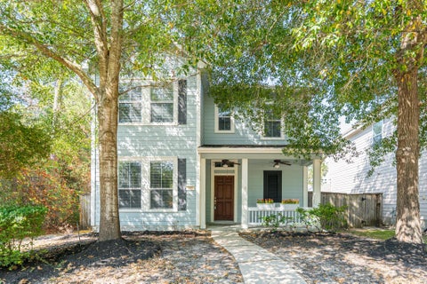 Photo of 130 W Montfair Boulevard Blvd, The Woodlands, TX 77382 (MLS # 53291920)