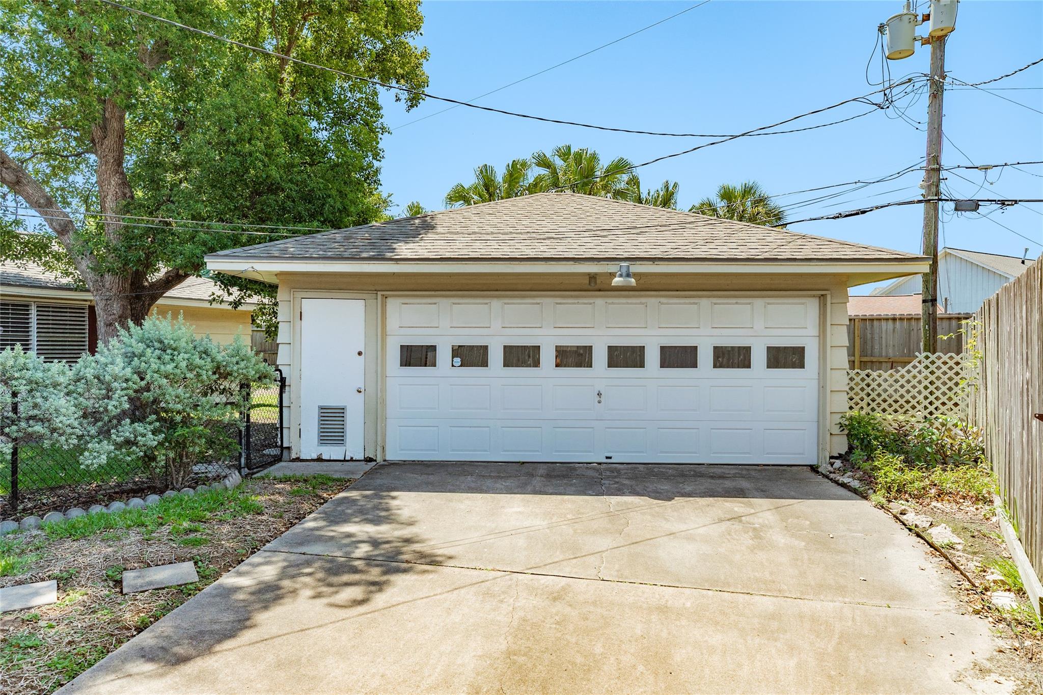 7721 Beluche Drive