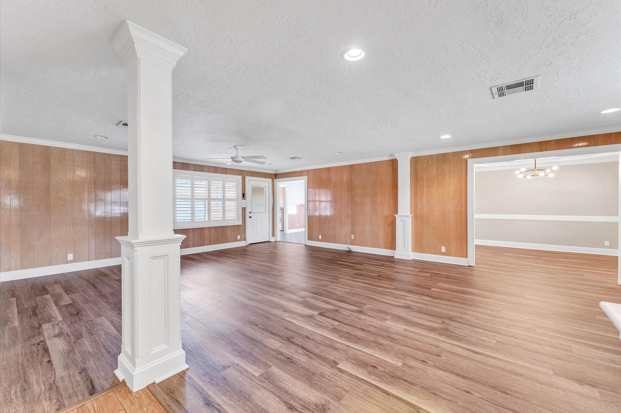 6327 Wynnwood Lane