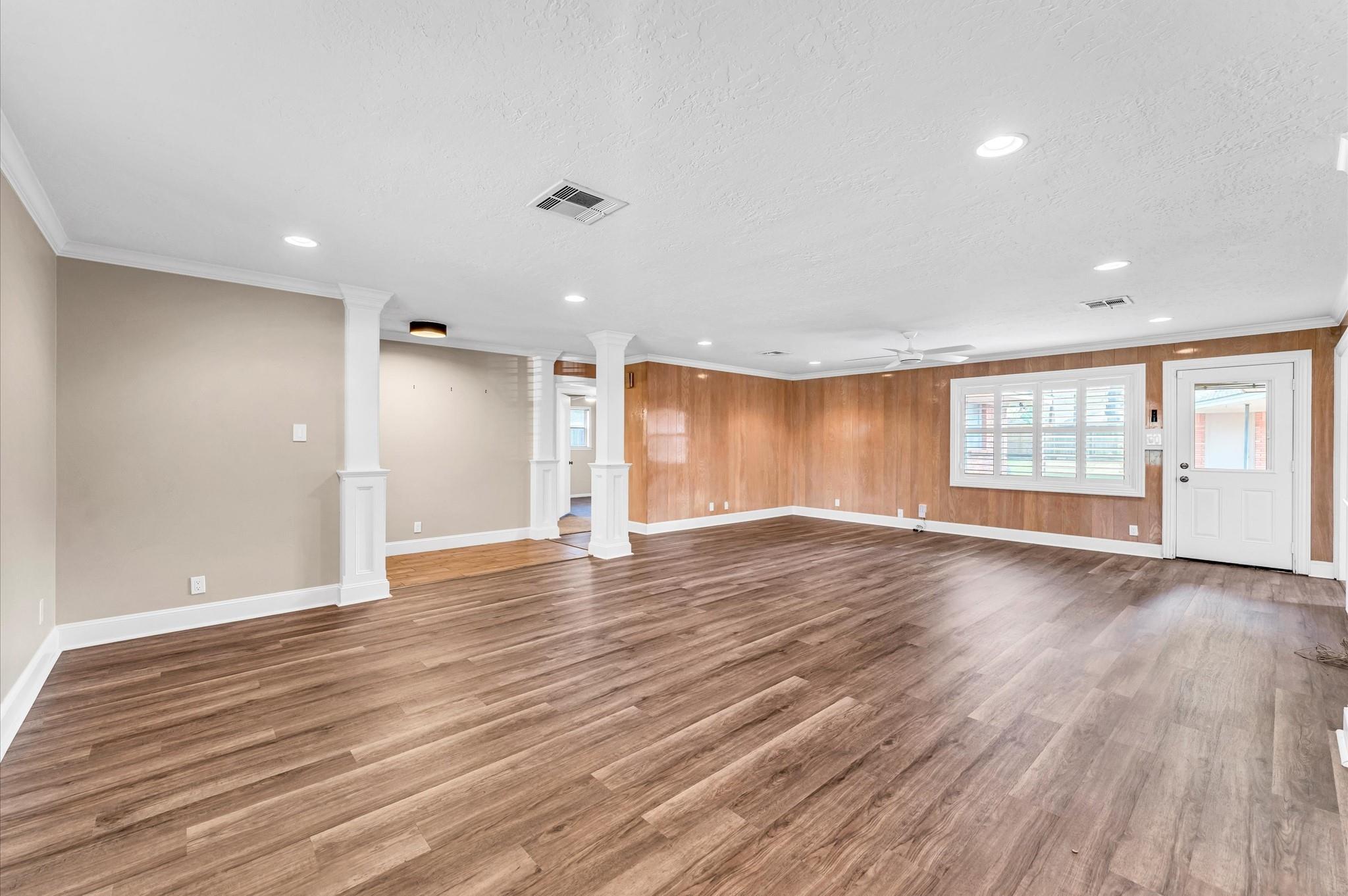 6327 Wynnwood Lane