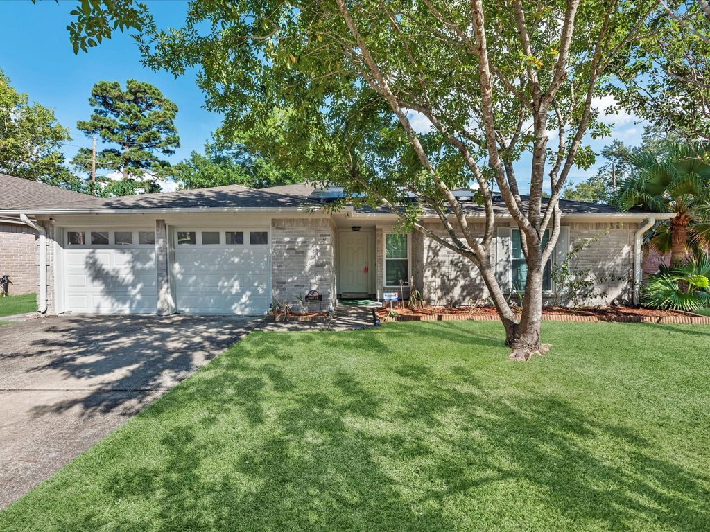 Photo of 18718 Jodywood Drive, Atascocita, TX 77346 (MLS # 47910657)