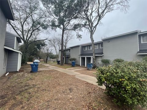 Tiny photo for 702 Hargest Street #8, Prairie View, TX 77446 (MLS # 14021812)