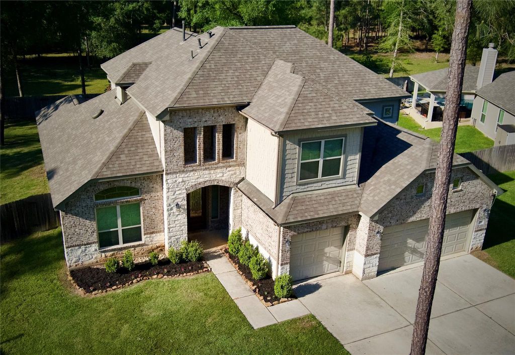 Photo of 59 Beaconsfield Drive, Magnolia, TX 77355 (MLS # 10991808)