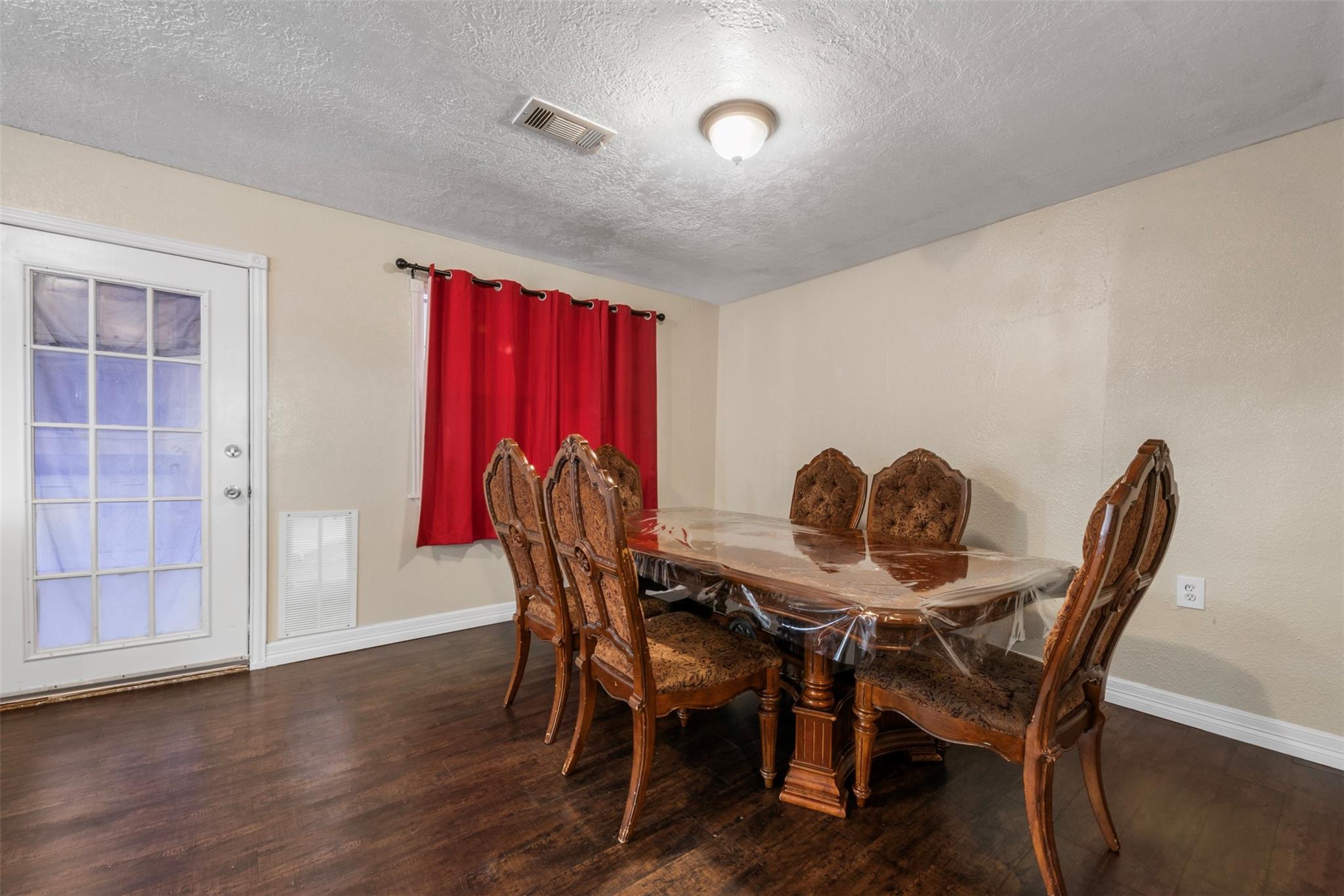 12711 33rd Street