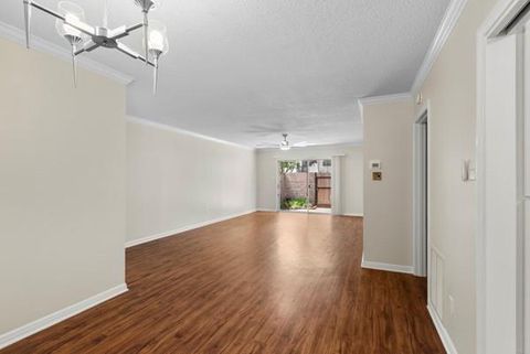 Tiny photo for 2701 Bellefontaine Street, Houston, TX 77025 (MLS # 21515501)