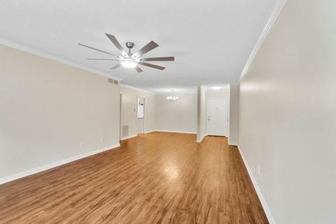 Tiny photo for 2701 Bellefontaine Street, Houston, TX 77025 (MLS # 21515501)