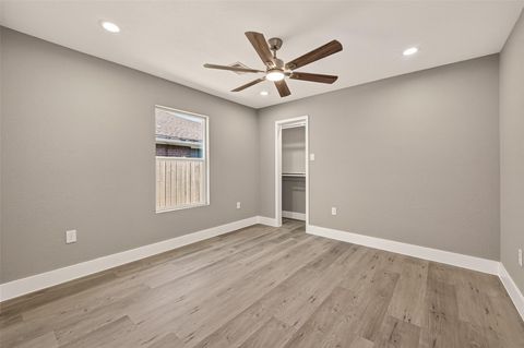 Tiny photo for 7024 Gonzales Street, Houston, TX 77020 (MLS # 47185117)