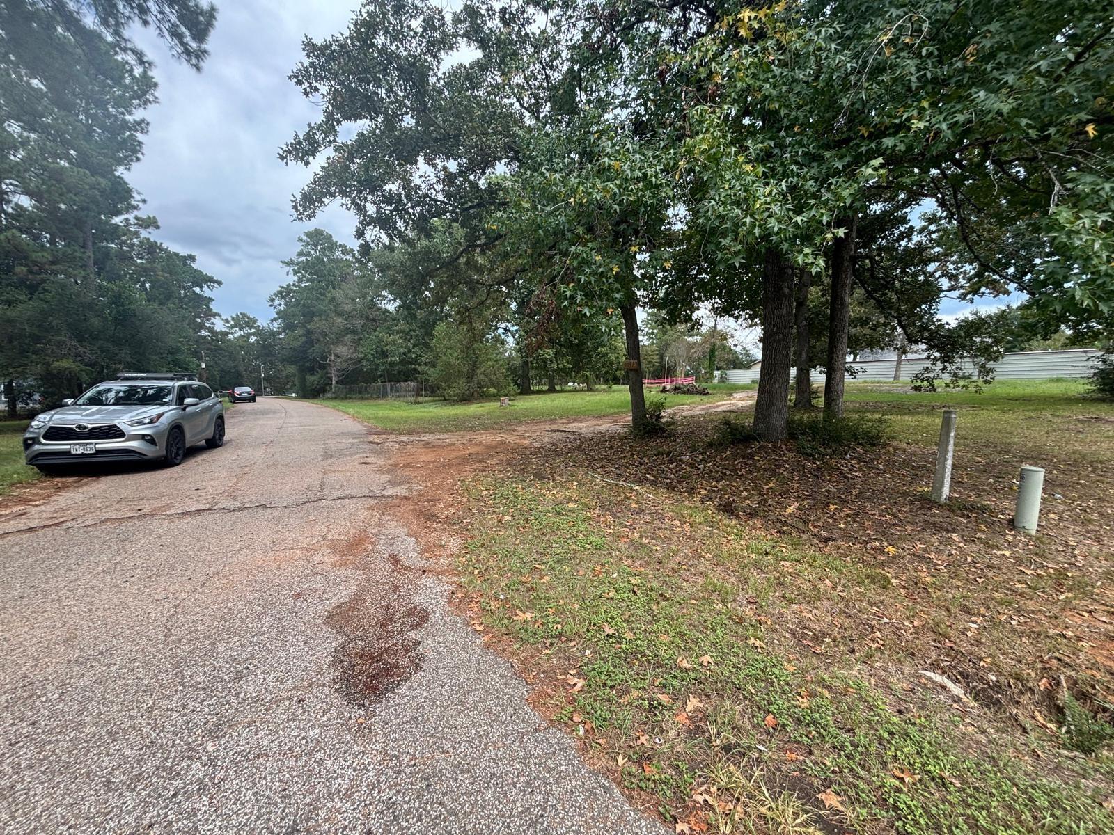 30512 Lake Circle Lane