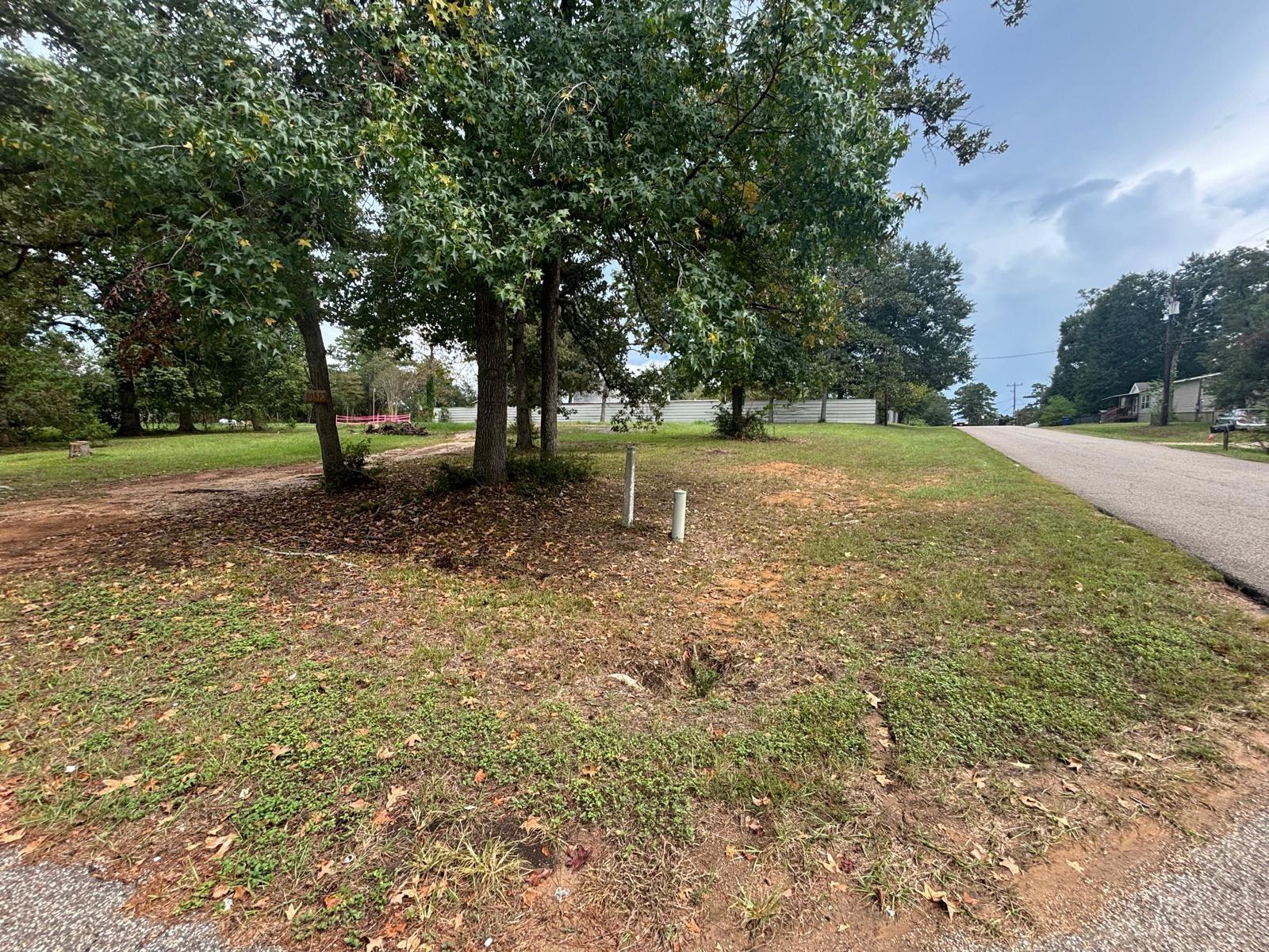 30512 Lake Circle Lane