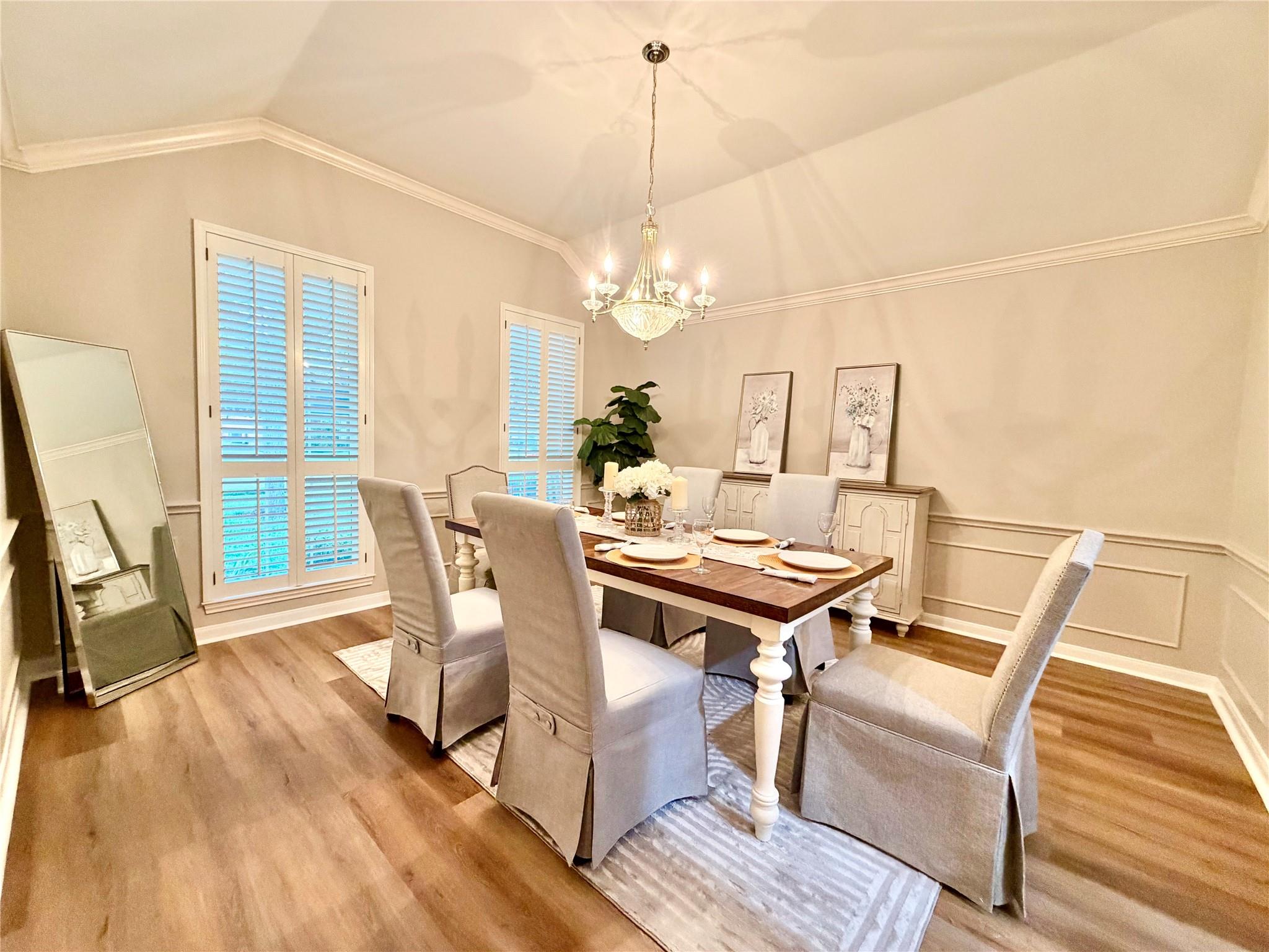 4211 Saint Ives Street