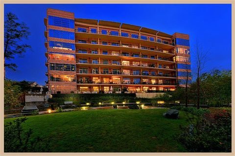 3 Waterway Court 3E The Woodlands TX 77380