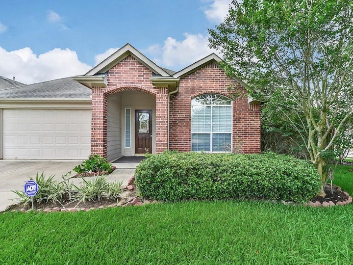 Photo 1 of 16 — 1202 Hemple Drive, Rosenberg, TX 77471