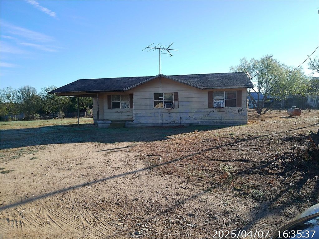 Photo of 307 E 307e State 543 Street E, West Point, TX 78963 (MLS # 26090361)