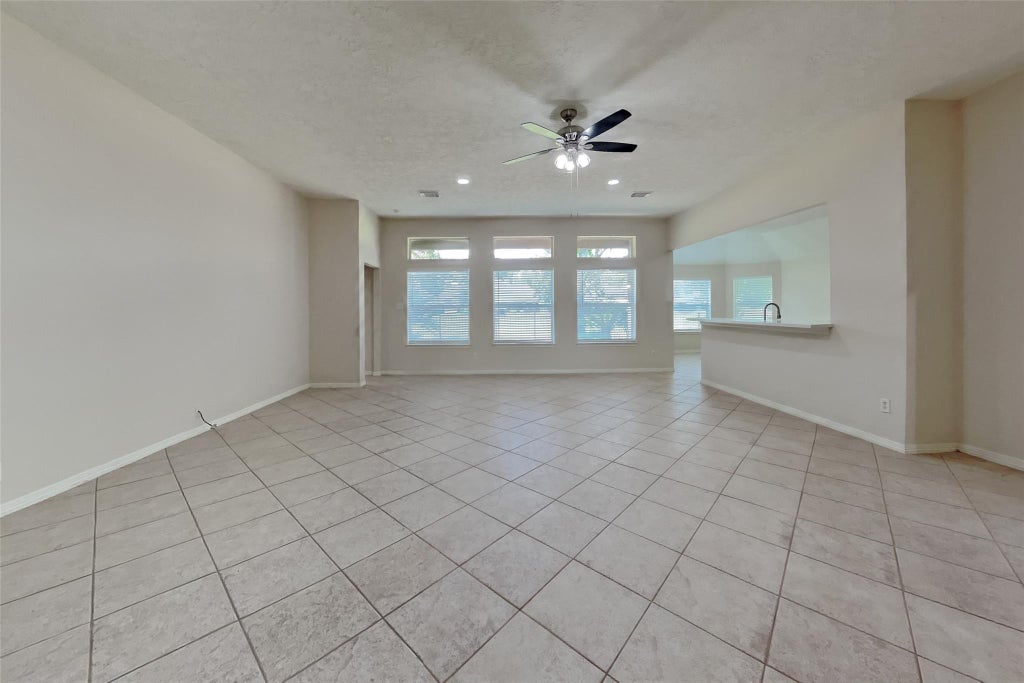 Photo of 8506 Hunters Village Drive, Humble, TX 77346 (MLS # 43459714)