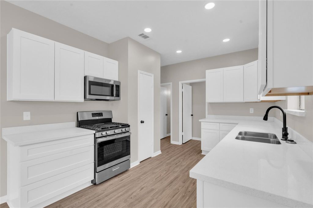 Photo of 15411 Monte Vista Drive, Houston, TX 77083 (MLS # 93974355)