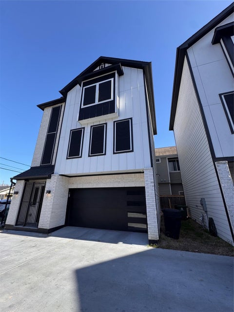 Photo of 4406 Oats Street #C, Houston, TX 77020 (MLS # 79219987)