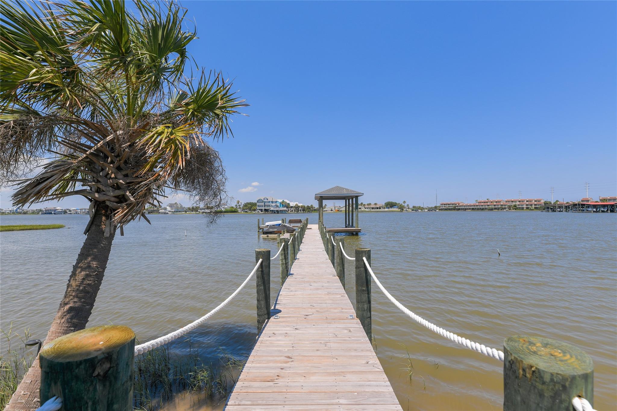 3515 Hudson St, Galveston, TX, 77554, USA, 4 Bedrooms Bedrooms, ,5 BathroomsBathrooms,Residential,Active,3515 Hudson St,12025807