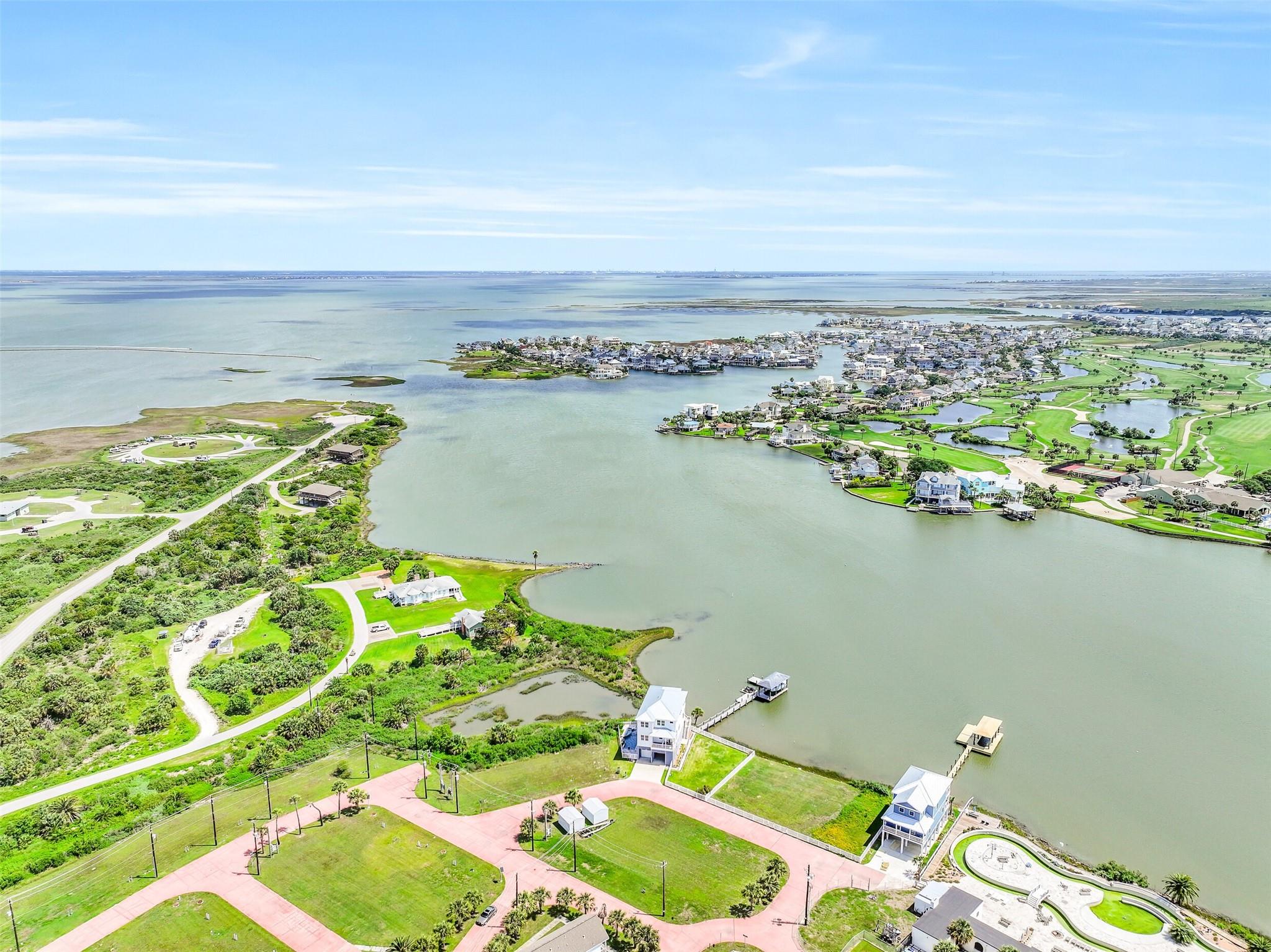3515 Hudson St, Galveston, TX, 77554, USA, 4 Bedrooms Bedrooms, ,5 BathroomsBathrooms,Residential,Active,3515 Hudson St,12025807