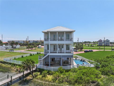 Homes For Sale - 3515 Hudson Court<br/> Galveston, TX 77554