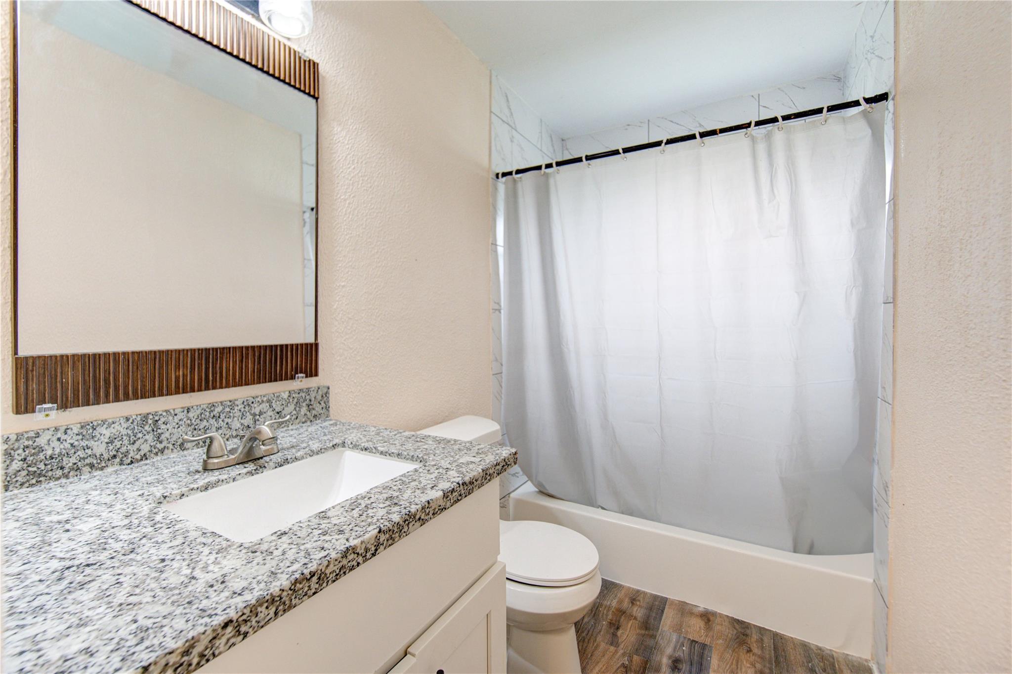 7318 Hummingbird Lane