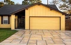 Photo of 10603 Silkwood Drive, Houston, TX 77031 (MLS # 22076014)