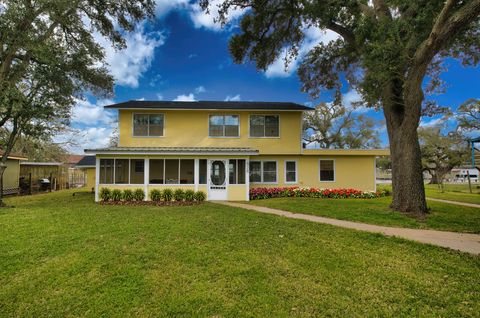 828 County Road 206 Sargent TX 77414