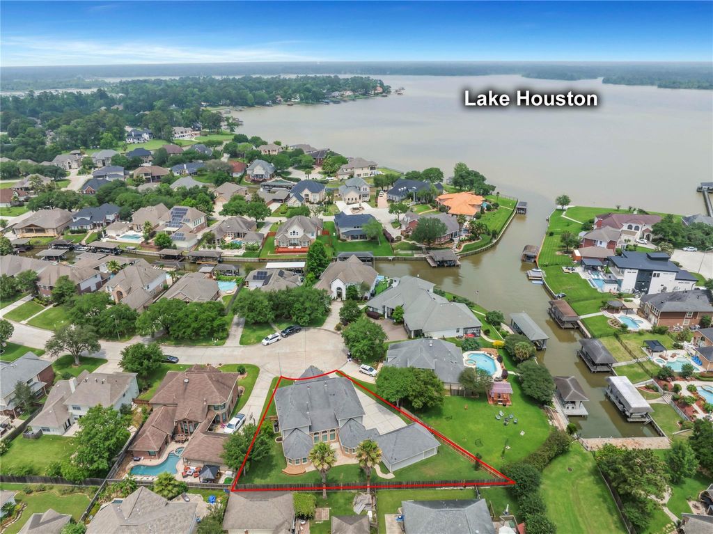 Photo of 20507 Forest Stream Drive, Humble, TX 77346 (MLS # 44373450)