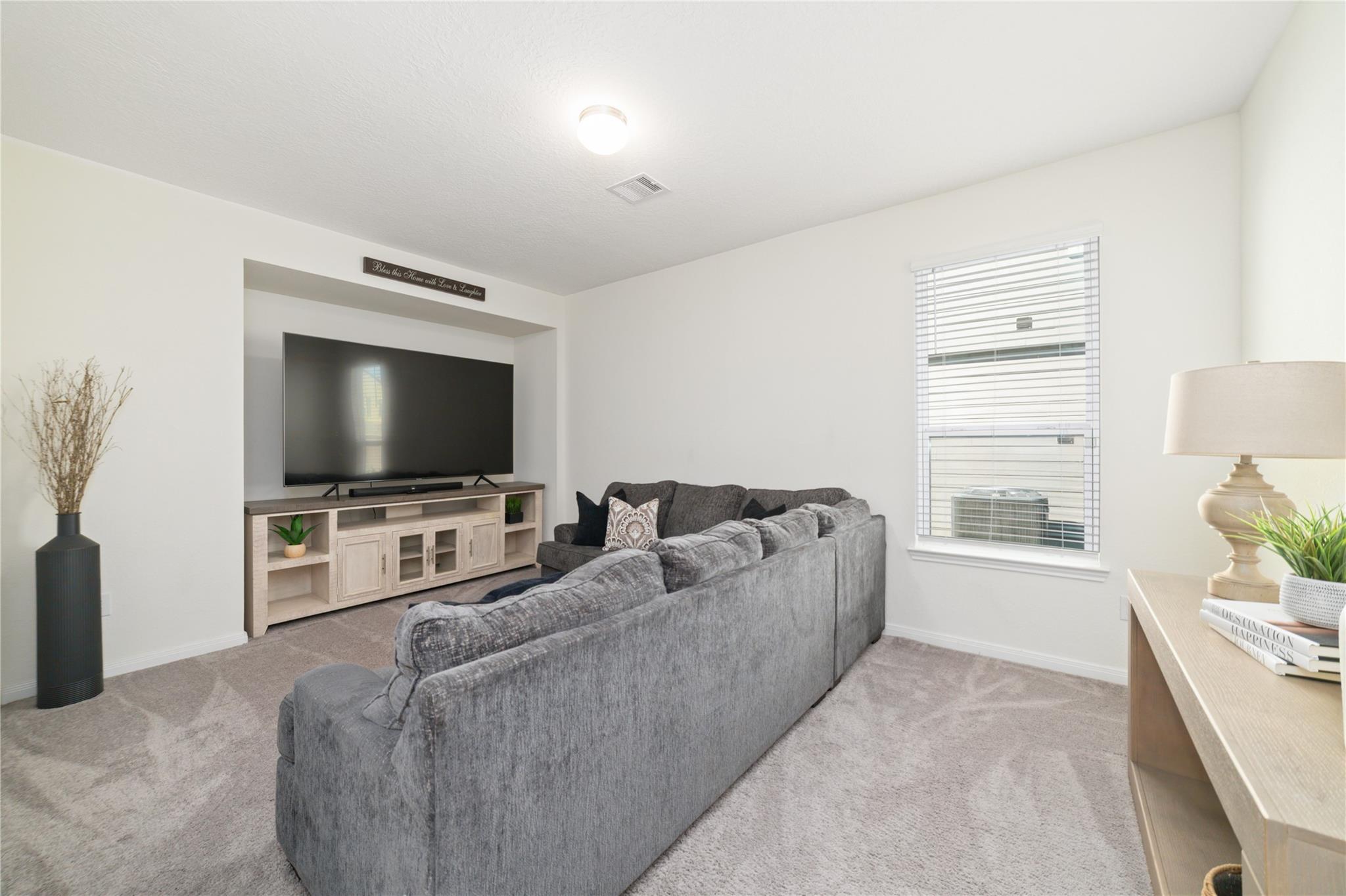 6543 White Tail Court