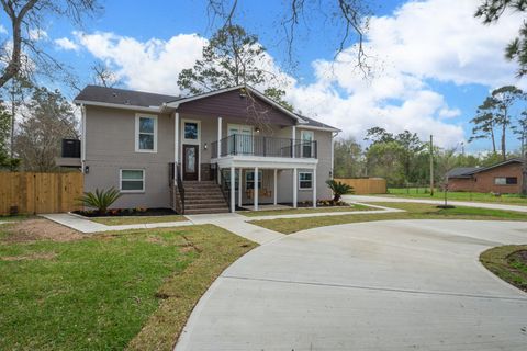 Photo of 4509 Country Club Drive, Dickinson, TX 77539 (MLS # 38326971)