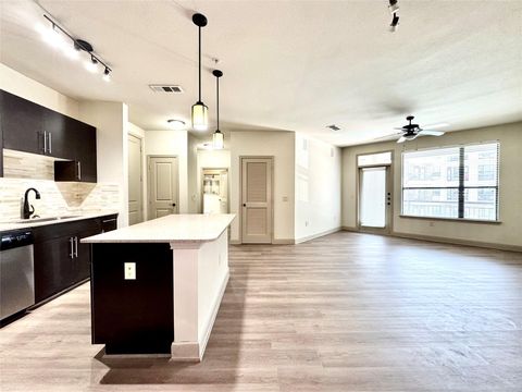 Photo of 3788 Richmond Avenue #1278, Houston, TX 77046 (MLS # 84376774)