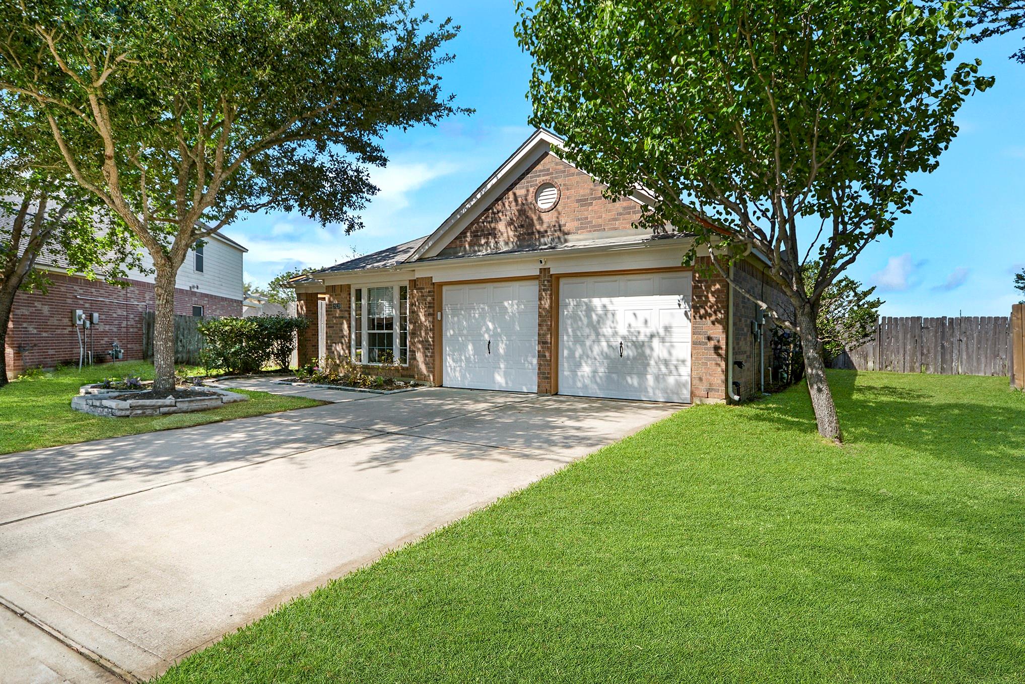 28139 Canyon Wren Drive