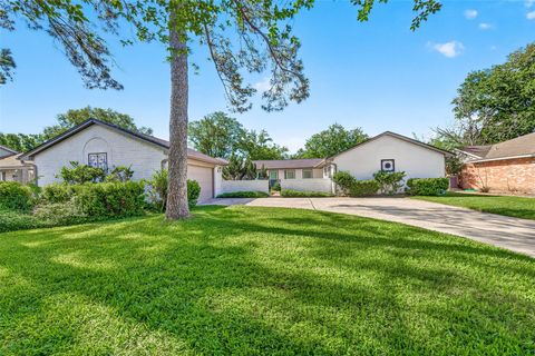 Photo of 12707 Pantano Drive, Houston, TX 77065 (MLS # 43612159)