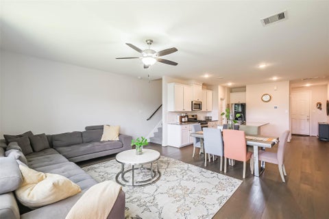 Townhouse For Sale - 27915 Western Creek Court<br/> Fort Bend County, Katy, TX 77494
