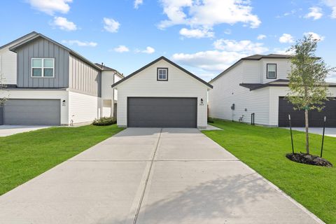 Photo of 1424 Acorn Meadows Road, Houston, TX 77067 (MLS # 61130482)