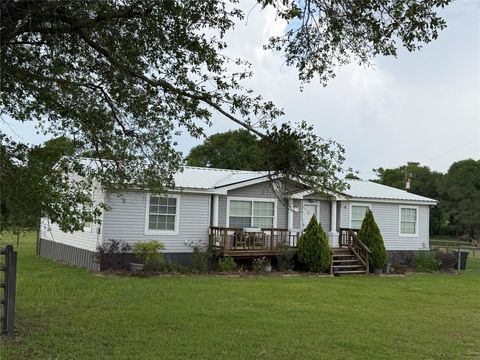 29480 Skymac Ranch Road Hempstead TX 77445