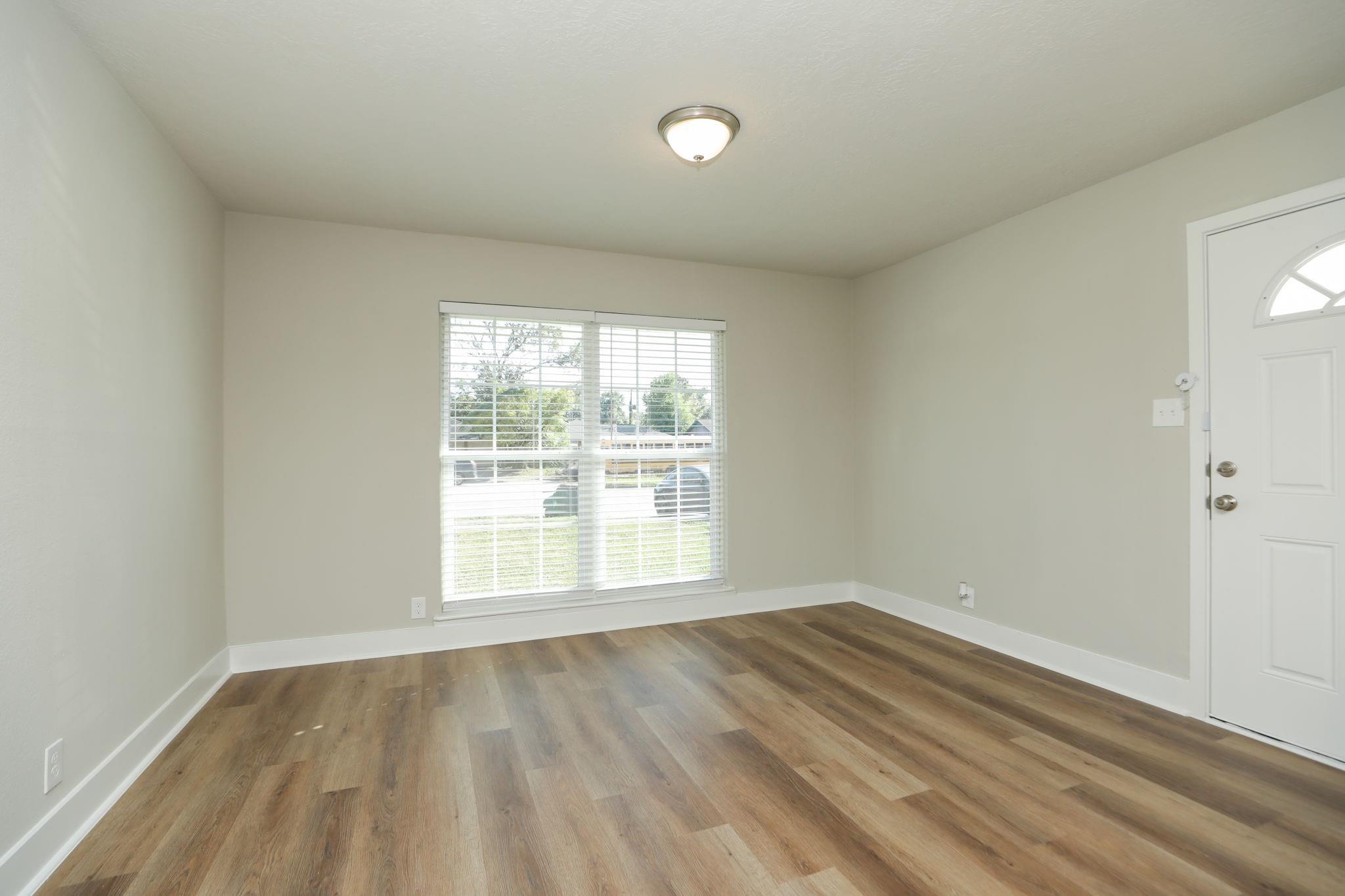 631 Edgebrook Drive