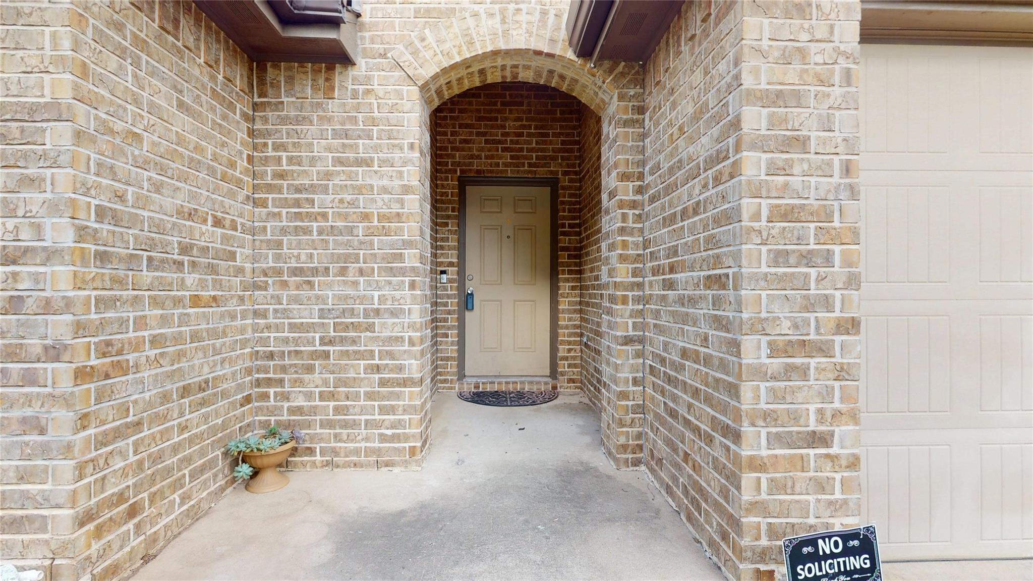 2907 Mcdonough Way