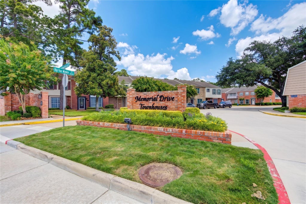 Photo of 12710 Huntingwick Drive, Houston, TX 77024 (MLS # 82397368)