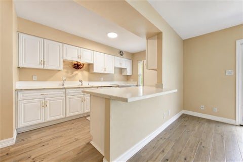 Condo For Sale - 12710 Huntingwick Drive #121<br/> Houston, TX 77024