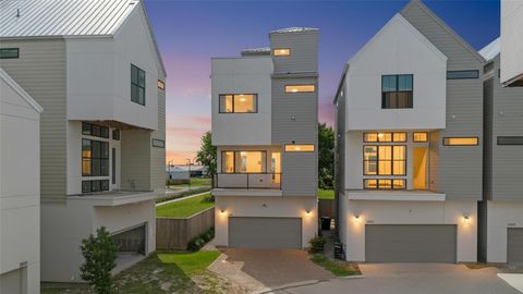 Photo of 2851 Decker Place, Houston, TX 77003 (MLS # 39070788)