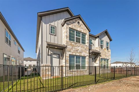 Photo of 903 Beebrush Lane, New Braunfels, TX 78130 (MLS # 84670672)