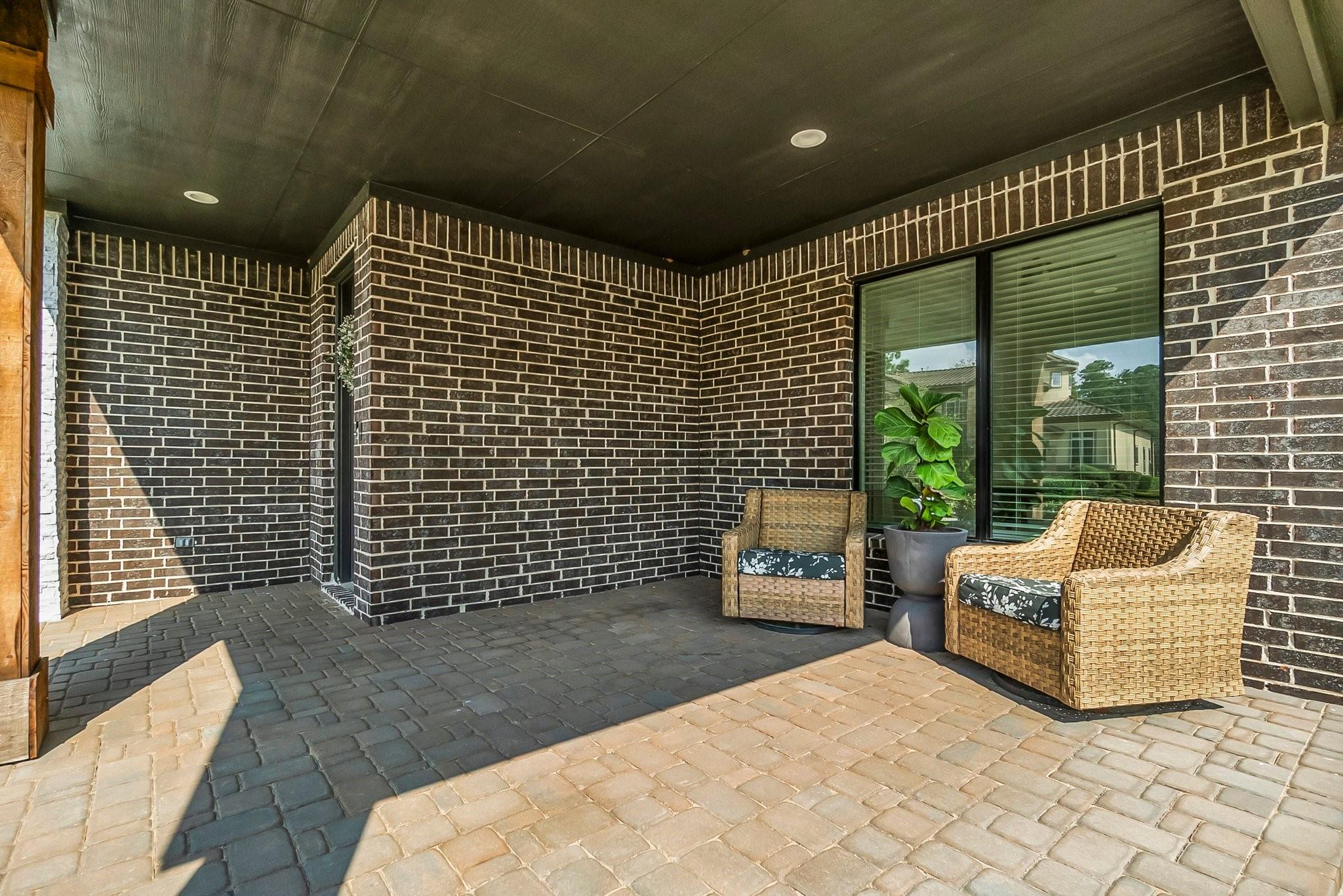110 Oak Estates Drive