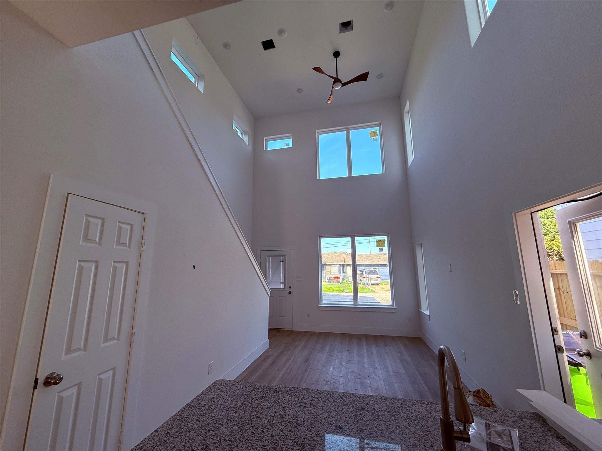 824 Mabel St
