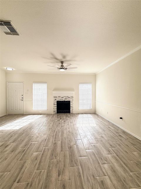 Photo of 17497 Red Oak Drive #7497, Houston, TX 77090 (MLS # 70624435)